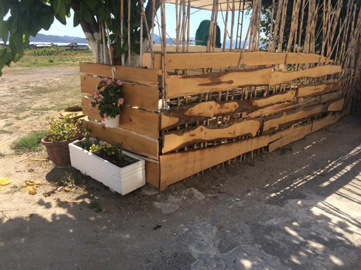 Petrakis Beach Lefkimmi  Exterior foto