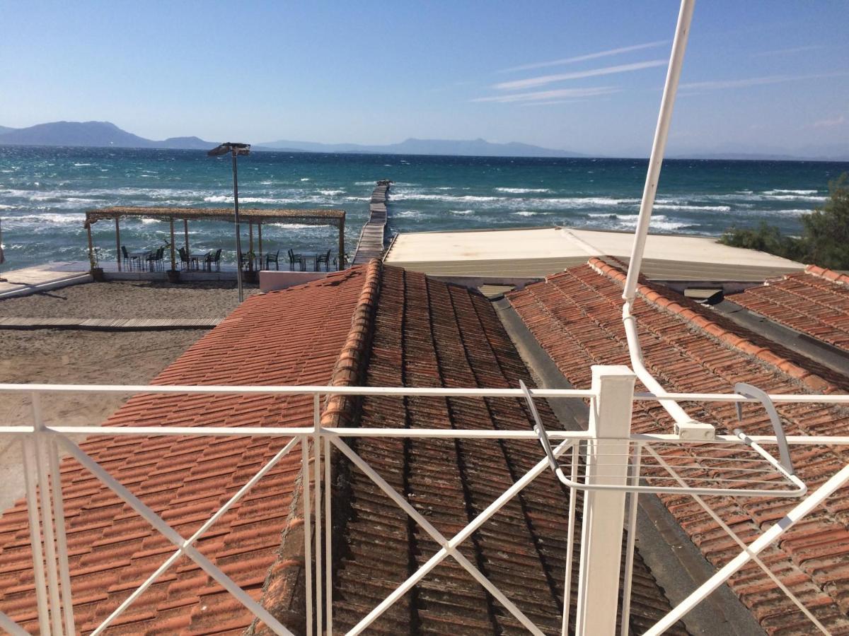 Petrakis Beach Lefkimmi  Exterior foto