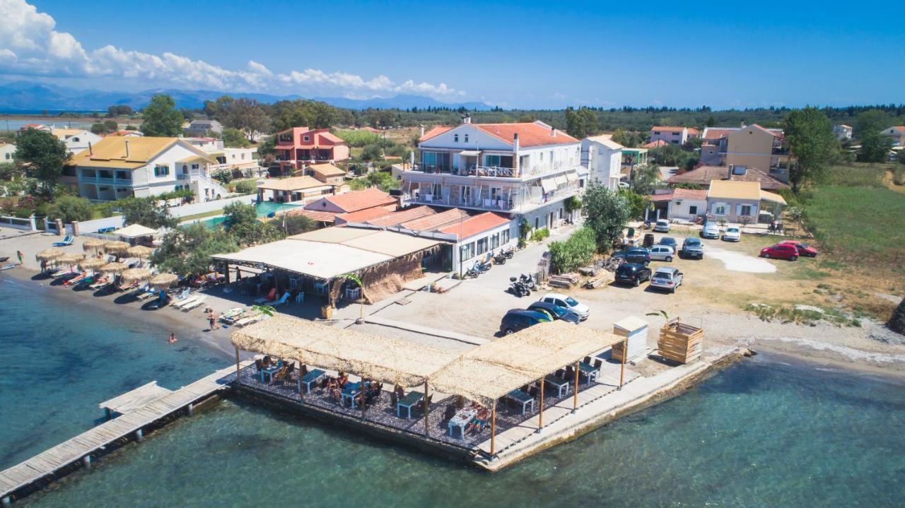 Petrakis Beach Lefkimmi  Exterior foto
