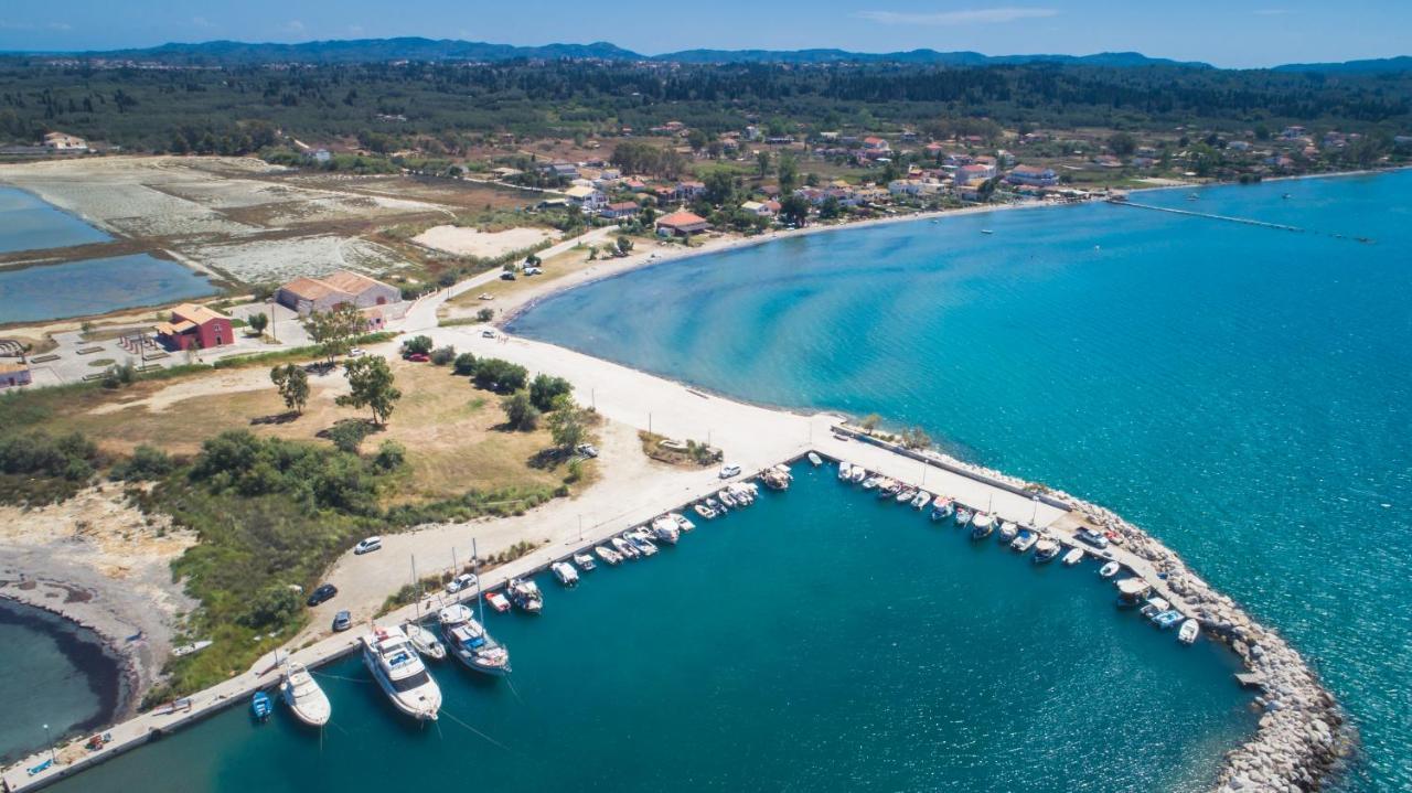 Petrakis Beach Lefkimmi  Exterior foto