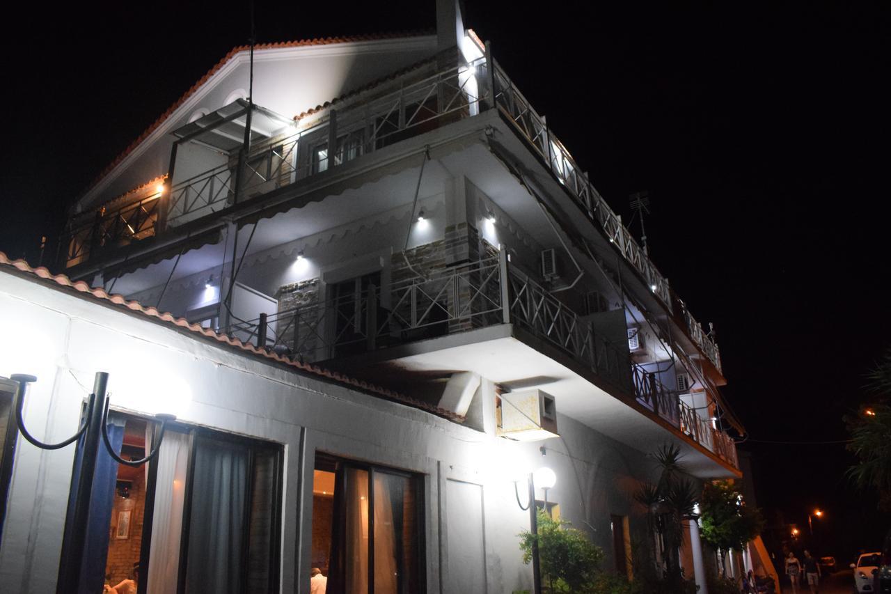 Petrakis Beach Lefkimmi  Exterior foto